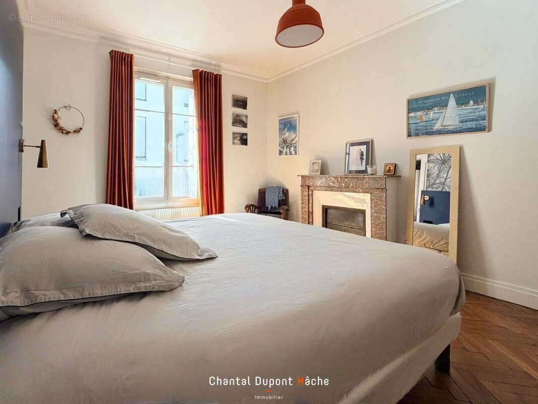 Maison à CHARTRES