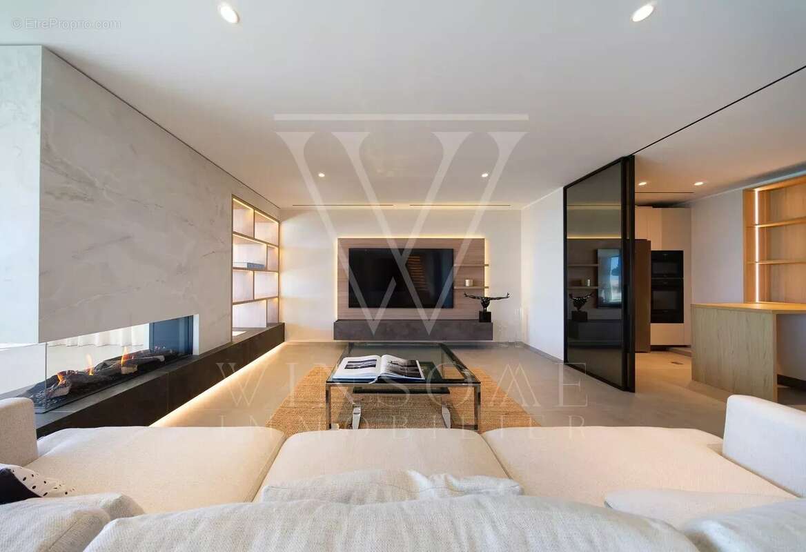 Maison à VILLENEUVE-LOUBET