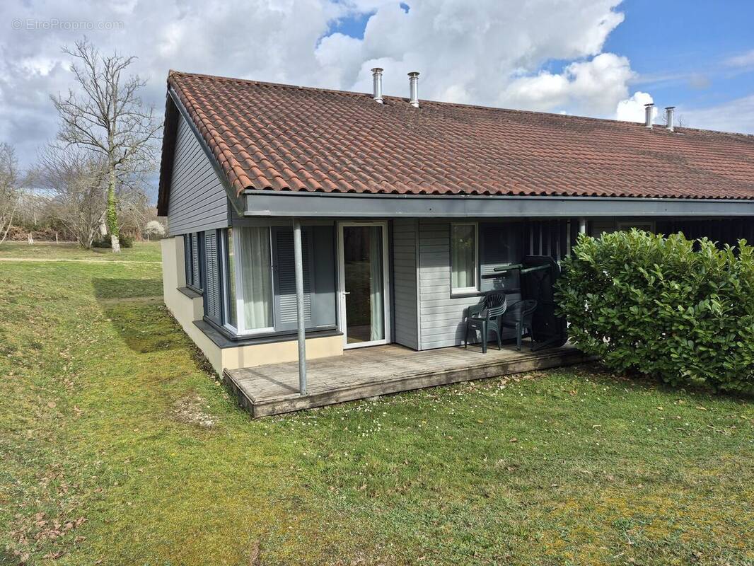 20260310161550 - Maison à NONTRON