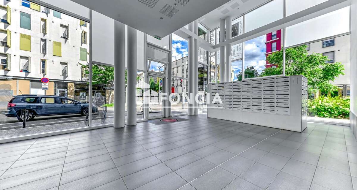 Idéal et Spécial Investisseur - Fiscalité LMNP Location Meublée - Résidence Etudiante - Résidence Studio 9 - Lyon 9ème arr (6900 - photo 5