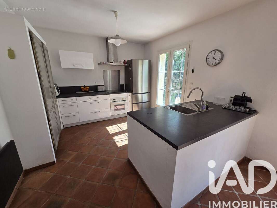 Photo 6 - Maison à MARSEILLE-12E