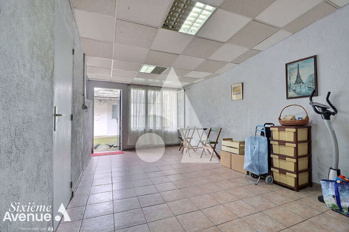 Maison à ROMAINVILLE