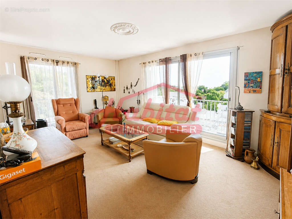 Chelles - appartement 4 pieces + parking - photo 2
