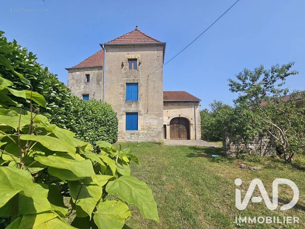 Photo 1 - Maison à ANCHENONCOURT-ET-CHAZEL