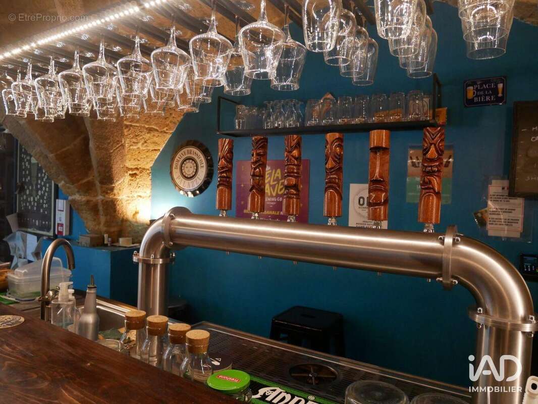 Photo 3 - Commerce à UZES