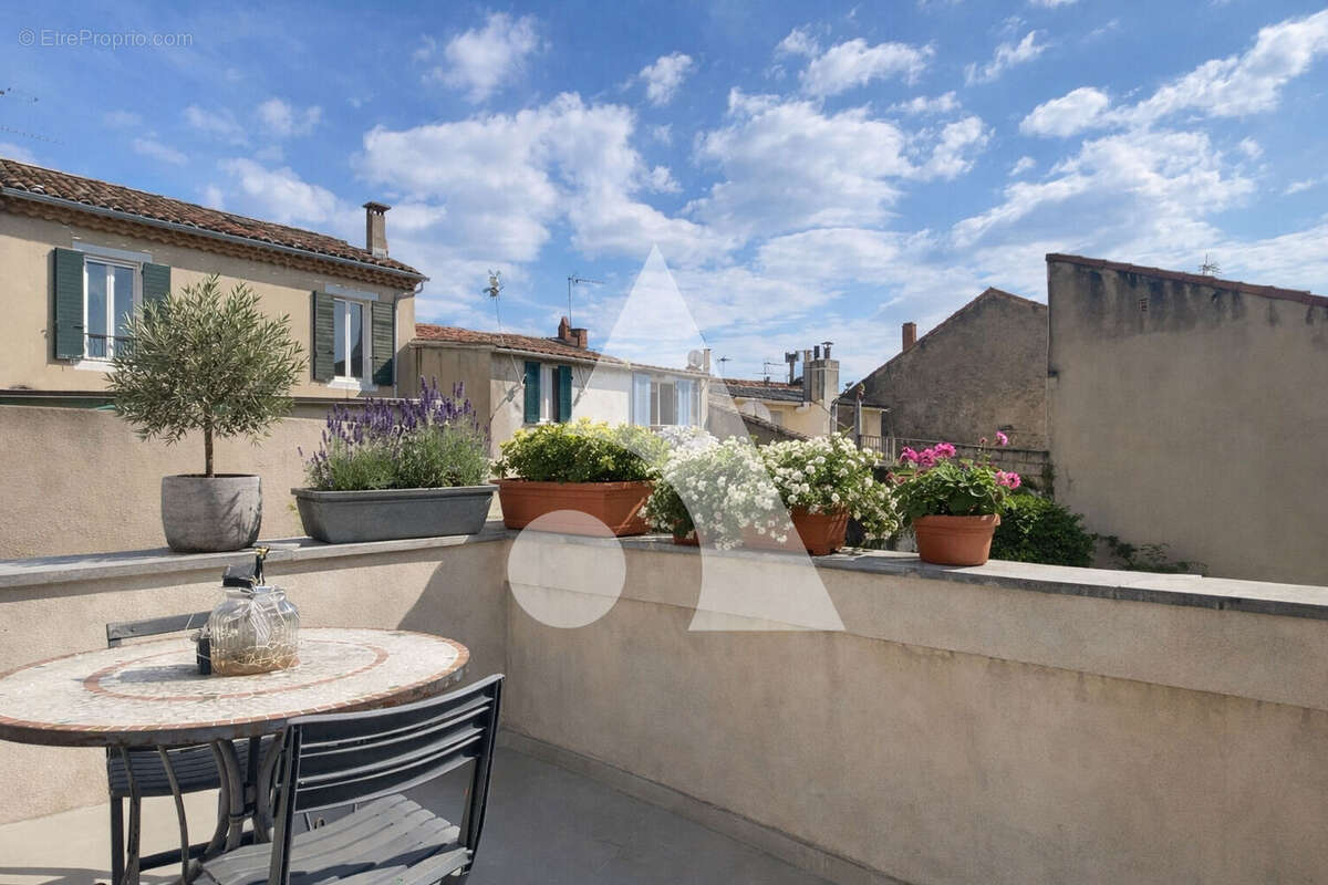 Appartement à PERTUIS