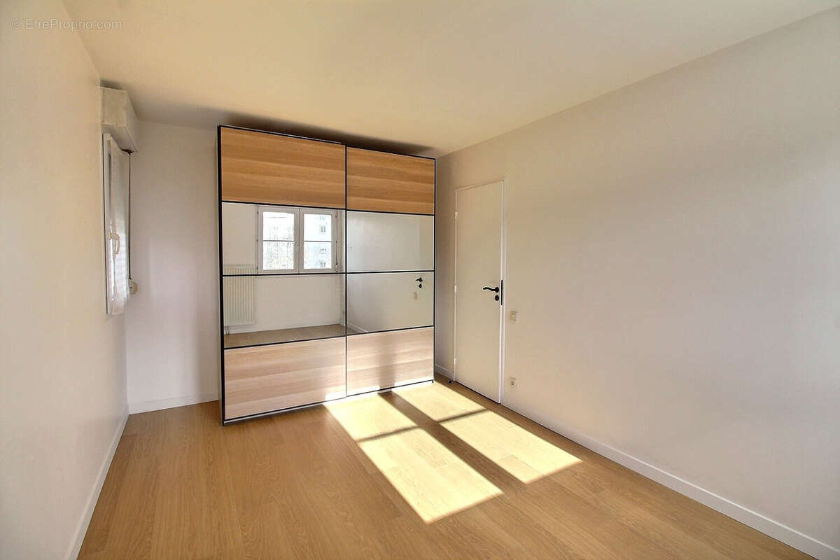 Appartement à MONTIGNY-LE-BRETONNEUX