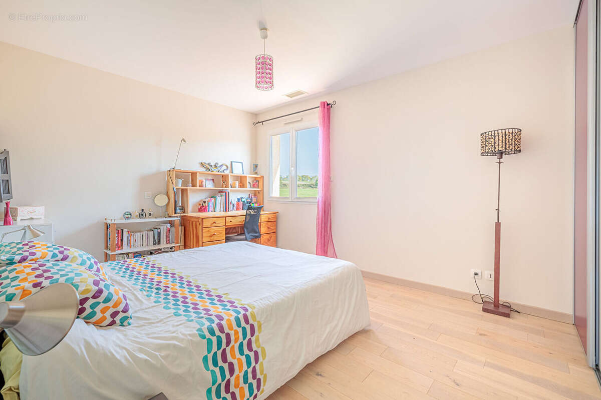 Maison à SAINT-ORENS-DE-GAMEVILLE