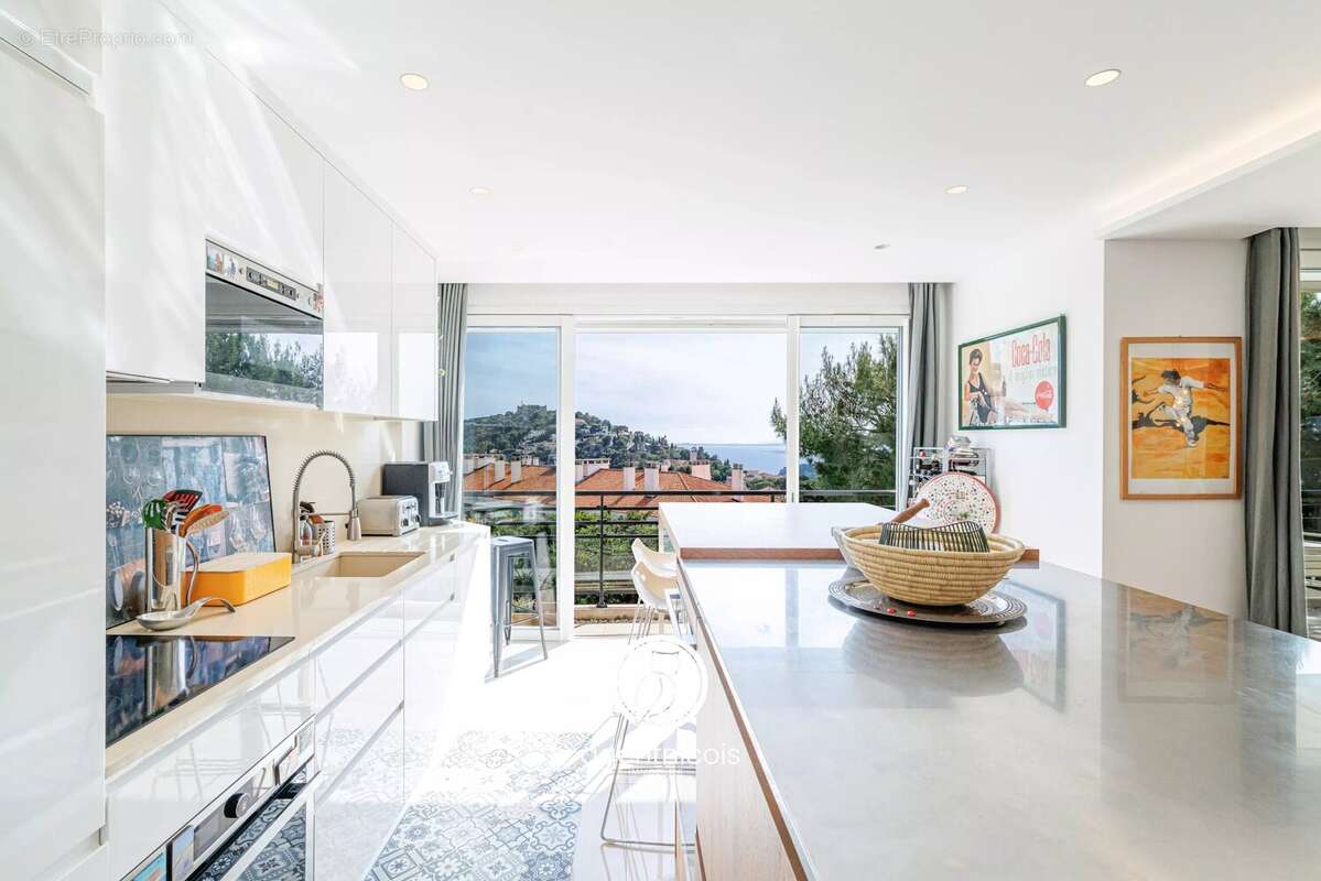 Appartement à VILLEFRANCHE-SUR-MER