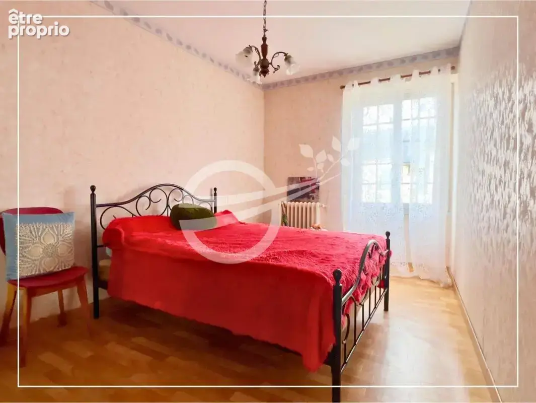 Ensemble immobilier Maison d'habitation, bâtiment en pierre - photo 7