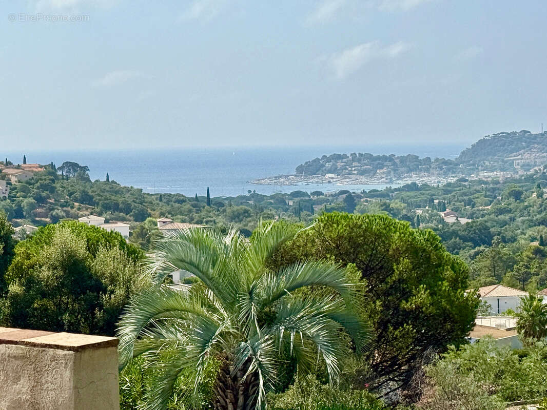 Adresse rare   Vue mer panoramique & fort potentiel - photo 2