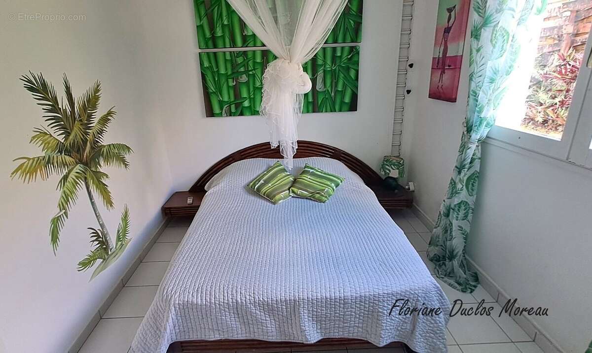 Maison à SAINTE-ROSE