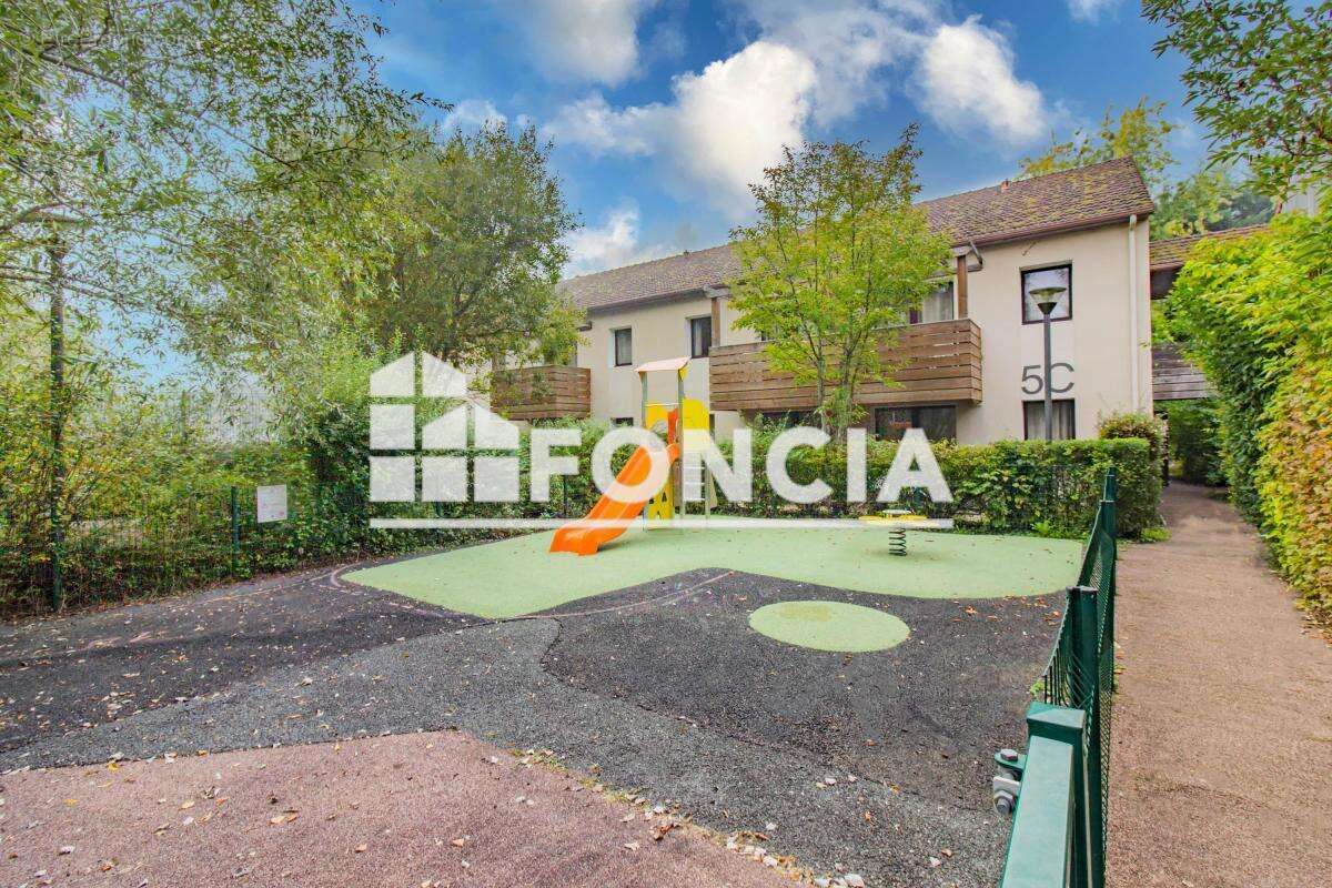 Appartement à LES EYZIES-DE-TAYAC-SIREUIL