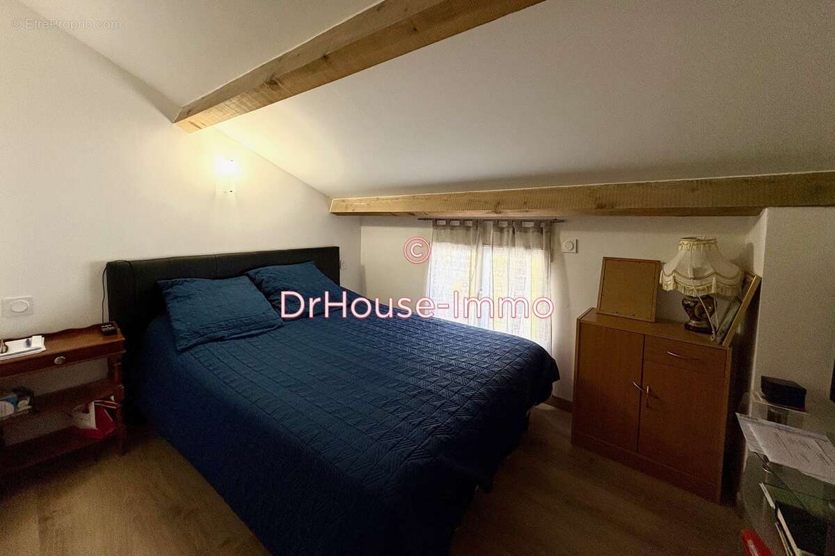 Maison à VILLARDONNEL