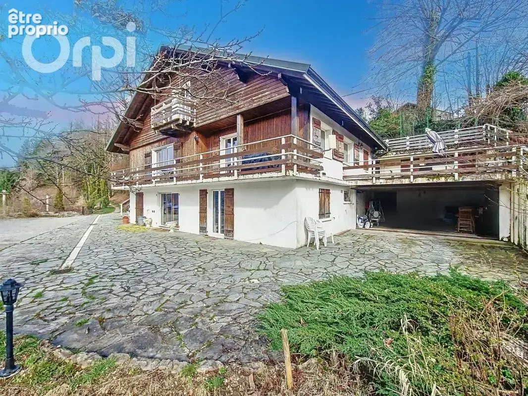 Maison à LA MURAZ