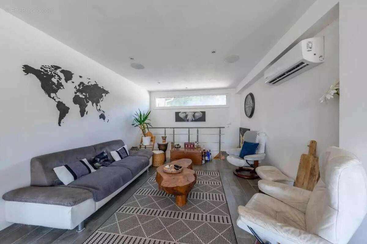 Photo 5 - Maison à LINAS