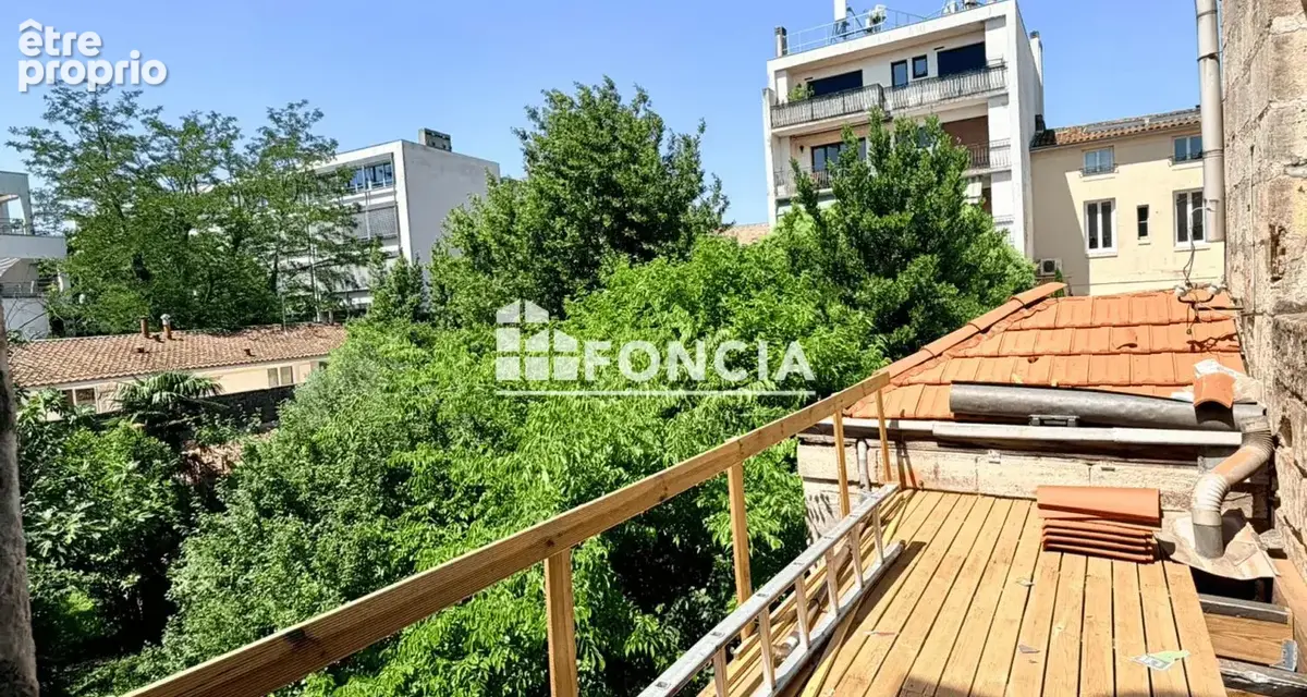 T2 bis avec terrasse et combles aménageables – Une opportunité rare à Bordeaux – Quartier Fondaudège - photo 3