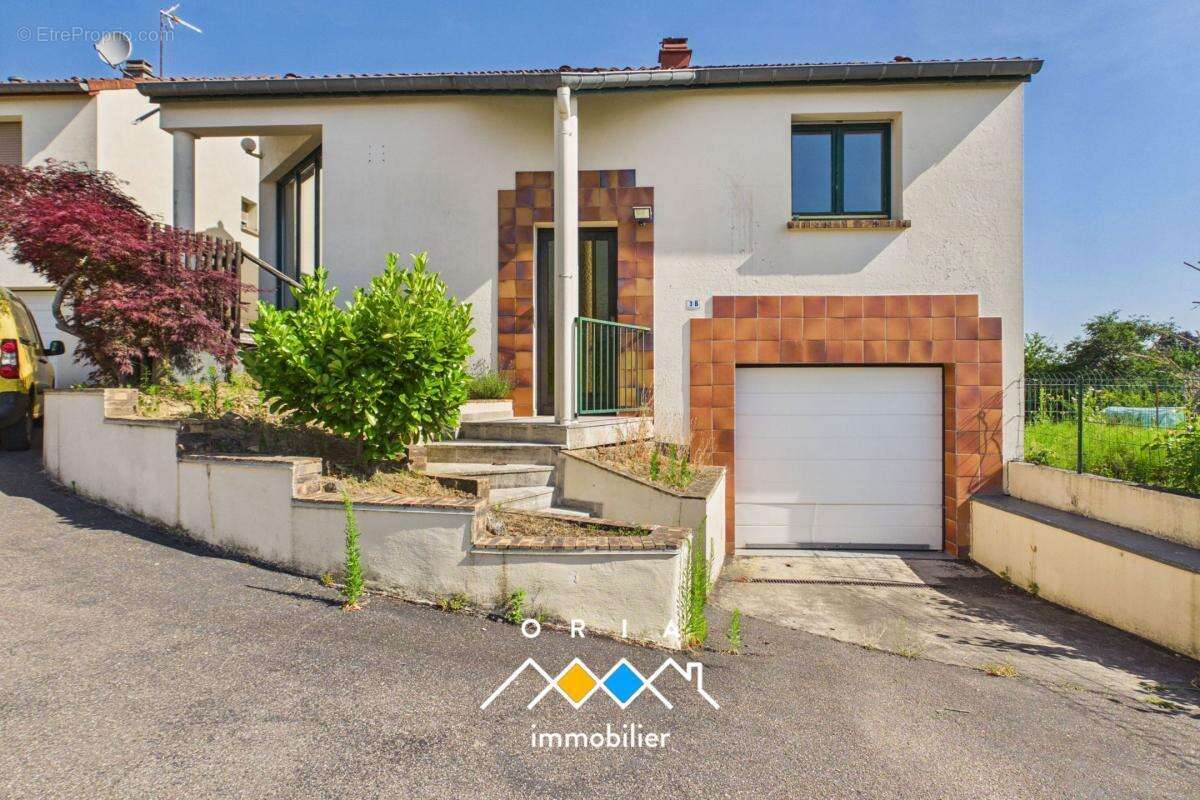 Maison à PAGNY-SUR-MOSELLE