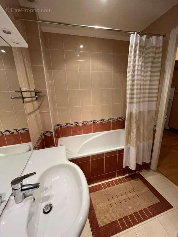 Appartement à PARIS-7E