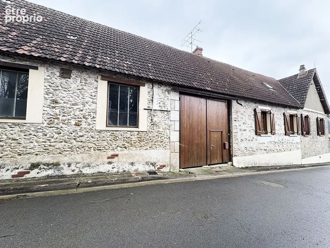 Maison à AUNEAU