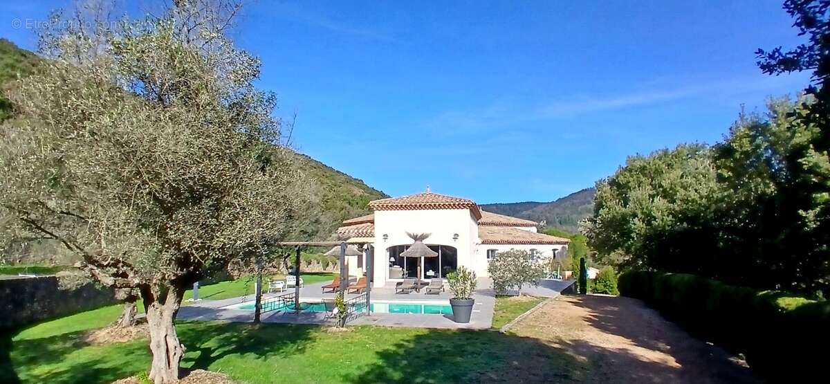 Maison à LAMALOU-LES-BAINS