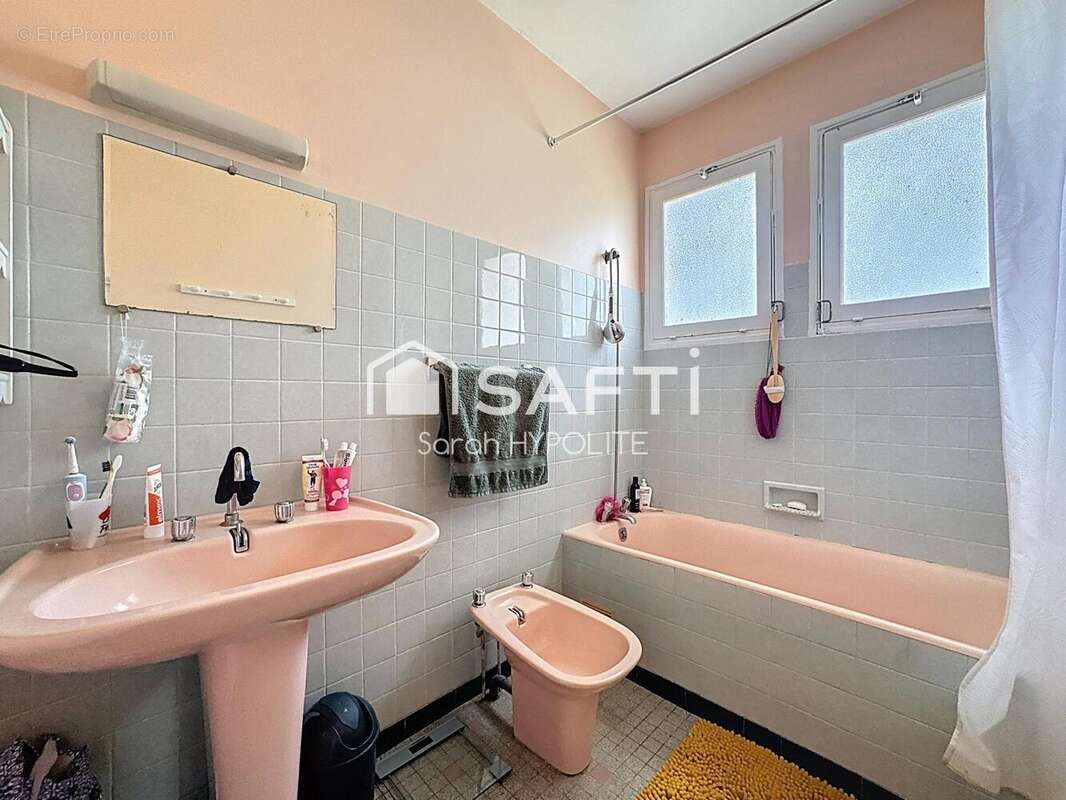 Photo 9 - Maison à SALLEBOEUF