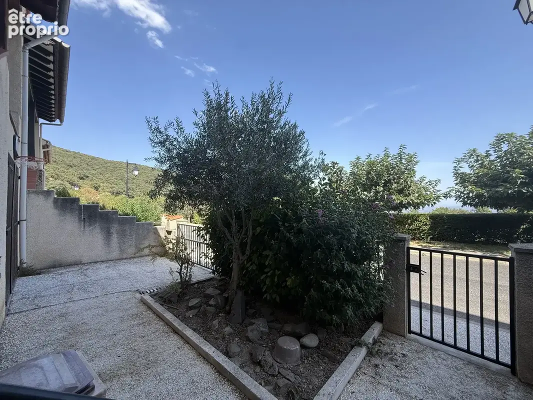 À vendre   Maison de ville avec vue mer à Montbolo - photo 28