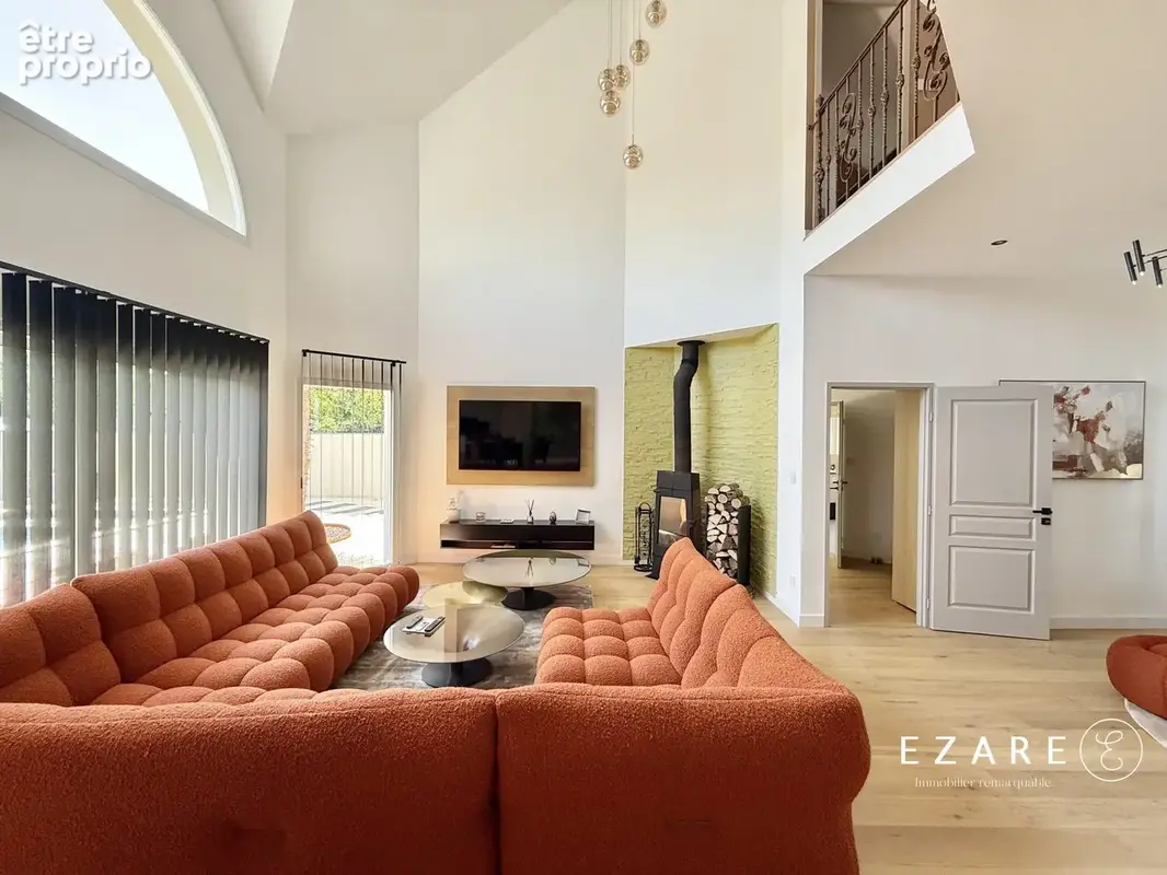 Maison 7 pièces 220 m² à vendre à Fontaine-Les-Dijon (21121) - photo 9