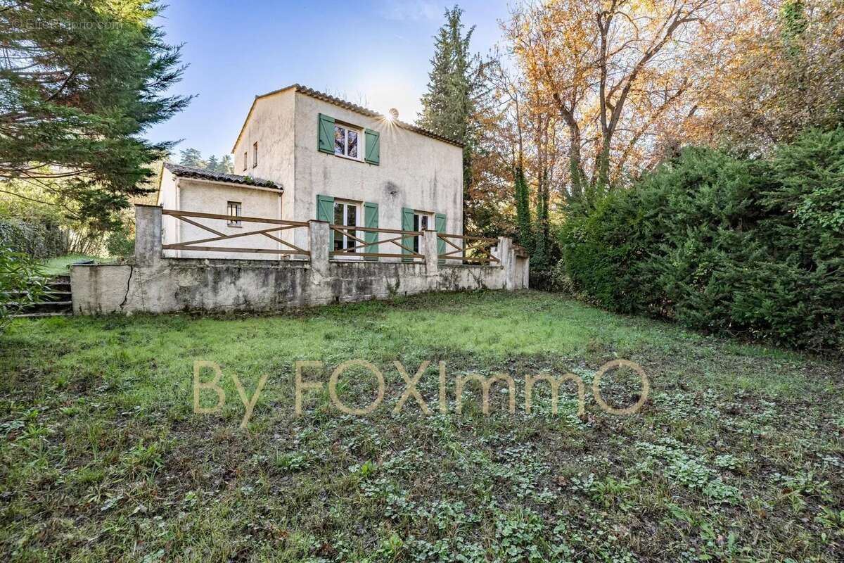 Maison à VILLENEUVE-LOUBET