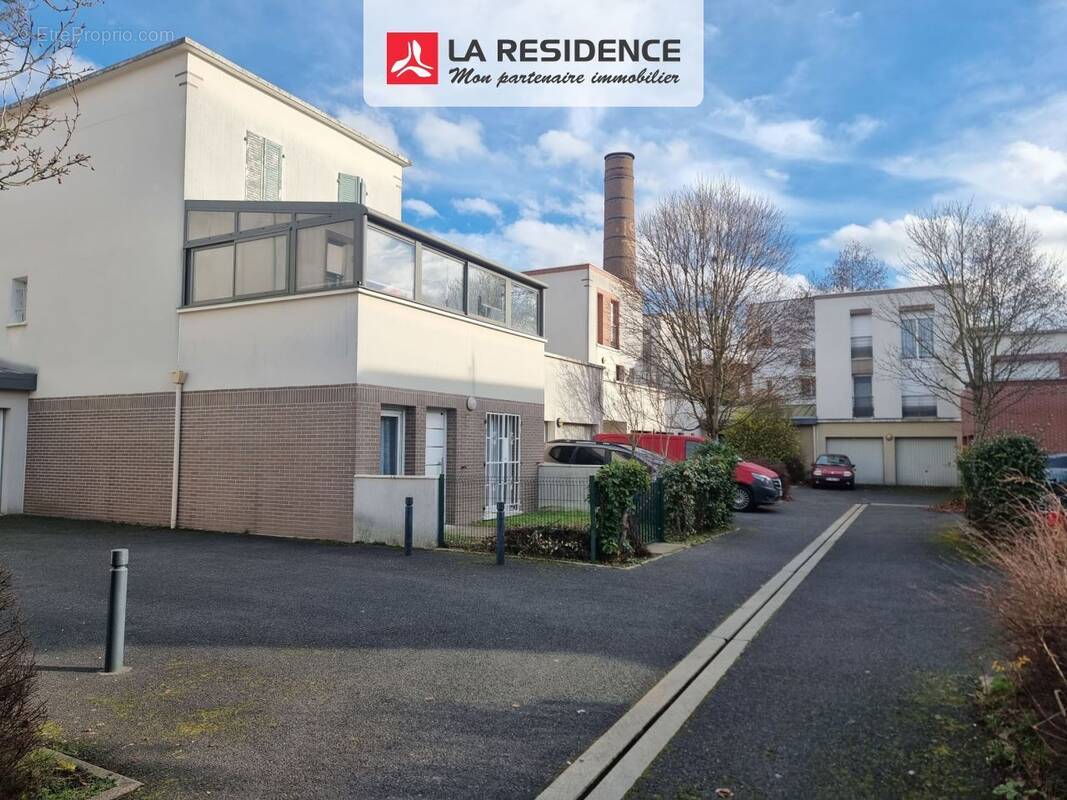 Appartement à STAINS
