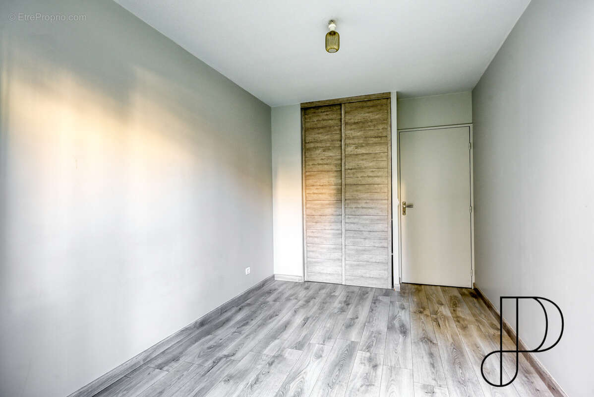 Appartement à TASSIN-LA-DEMI-LUNE