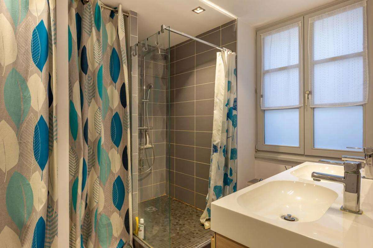 Appartement à LYON-1E