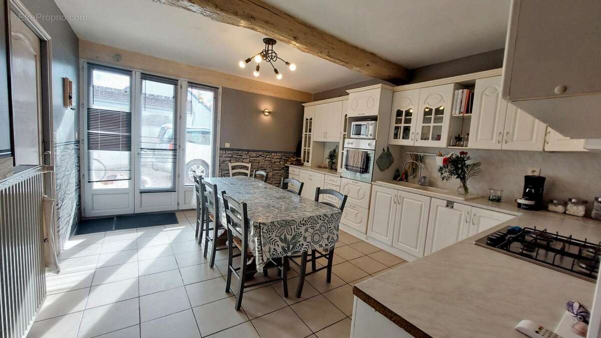 Maison à SAINT-LAURENT-NOUAN