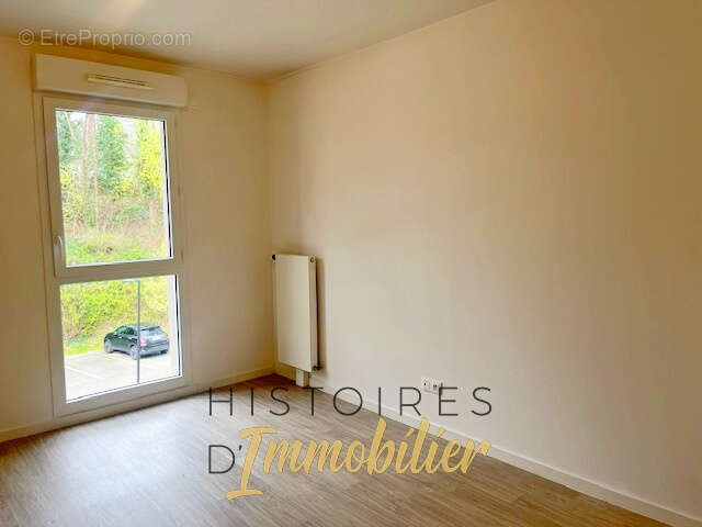 Appartement à PETIT-COURONNE