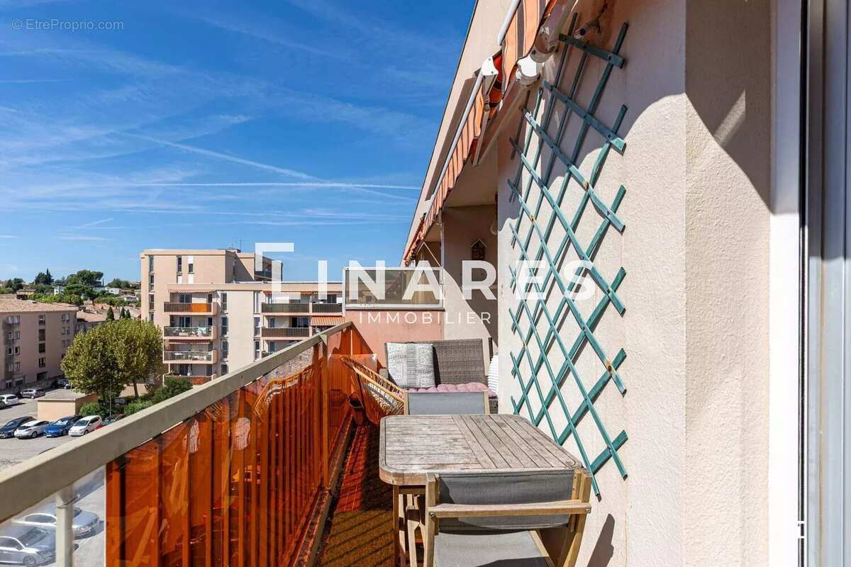 Appartement à AUBAGNE