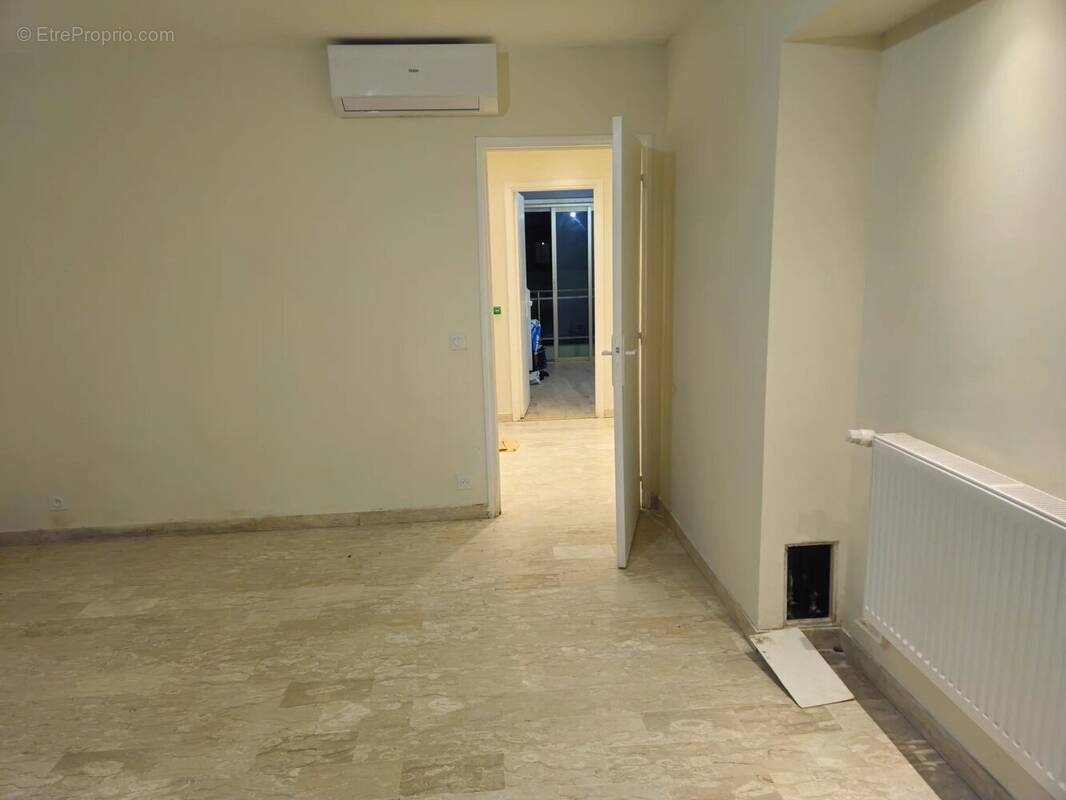 Appartement à CAGNES-SUR-MER