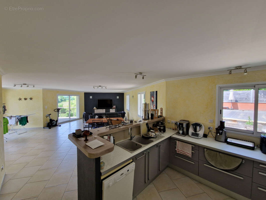 Maison à MONFLANQUIN