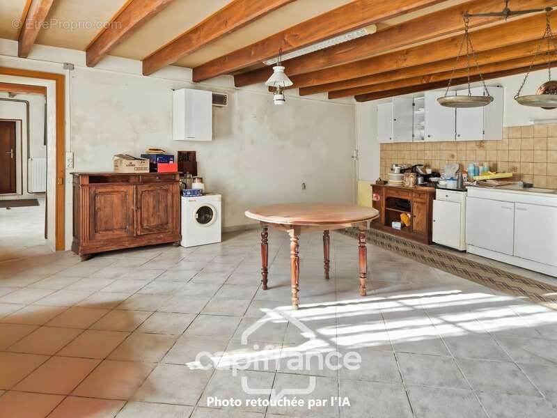 Propriété à vendre 7 pièces SAINT PARDOULT (17) sur plus de 2 hectares de terrain - photo 11