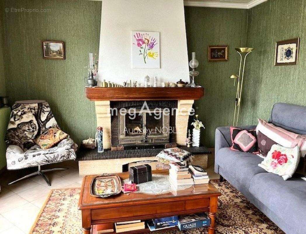 Maison à BOUCHEMAINE