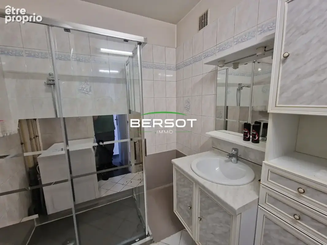 Appartement T4 à Besançon de 92 m² entièrement rénové - photo 9