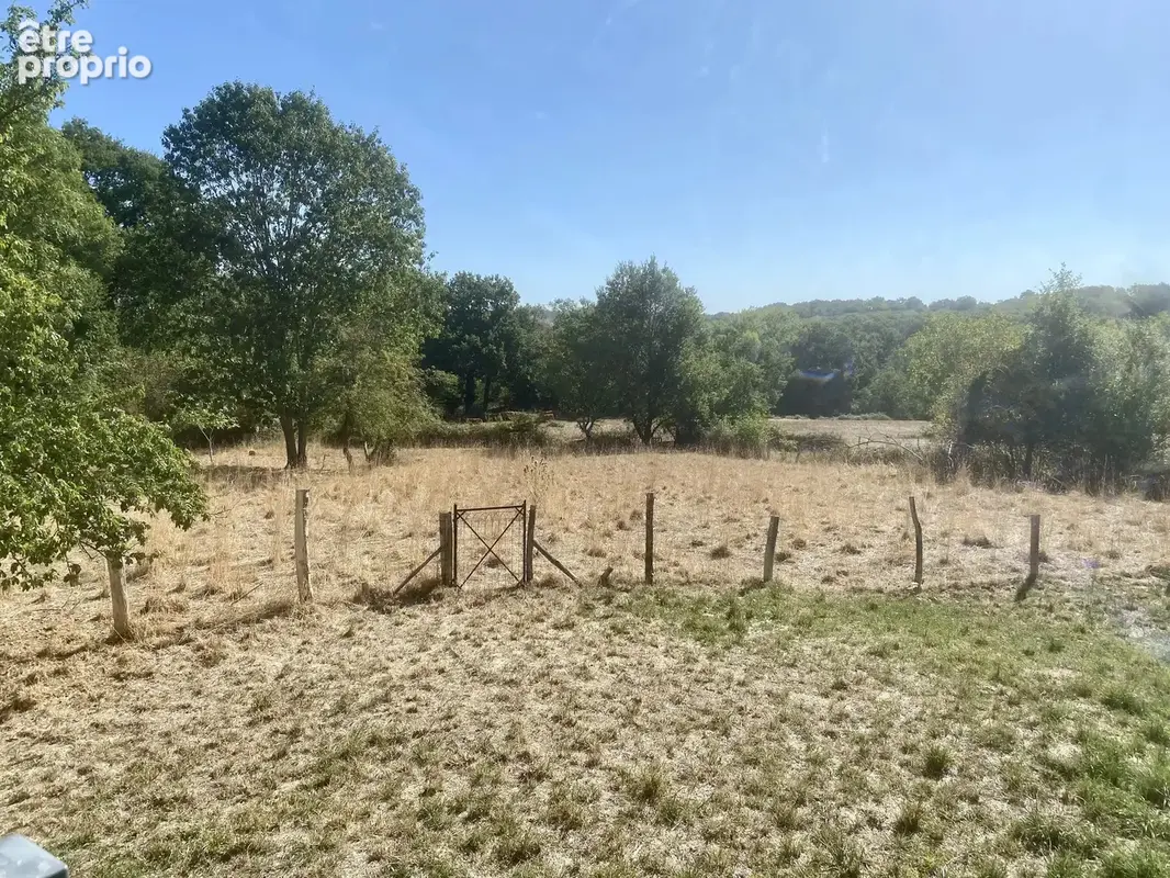 Charmante maison de village indépendante avec grande grange et 2 744 m² de terrain - photo 17