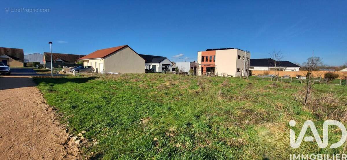Photo 3 - Terrain à LUX