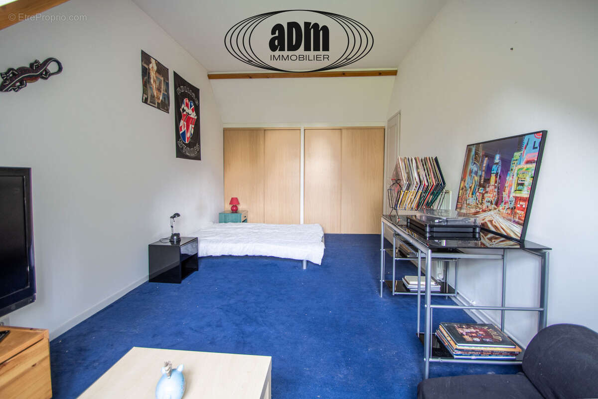 Maison à VILLIERS-SUR-MORIN