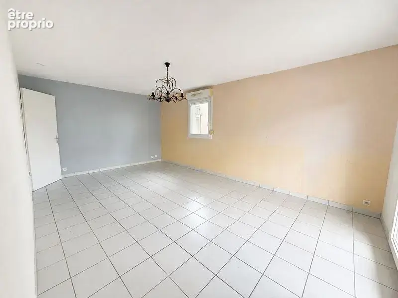 Appartement 2 pièces 49 m² à vendre à Hennebont (56700) - photo 2