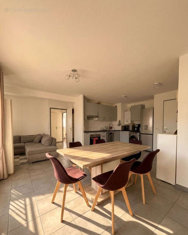 Appartement à VILLENAVE-D'ORNON