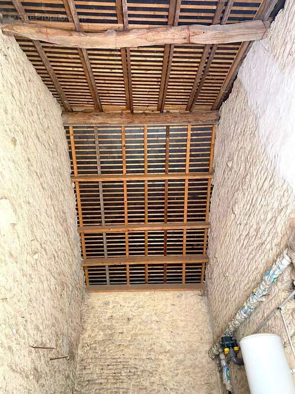 Maison à SAINT-JEAN-D&#039;ANGELY