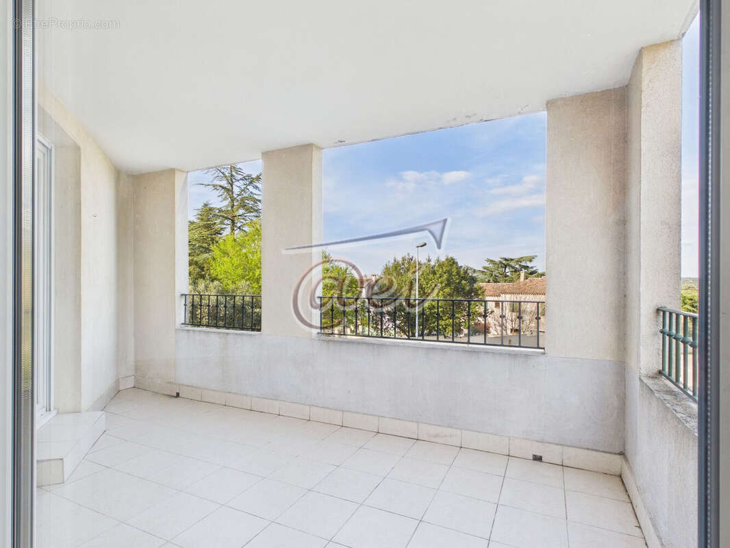 Appartement à SAINT-MAXIMIN-LA-SAINTE-BAUME