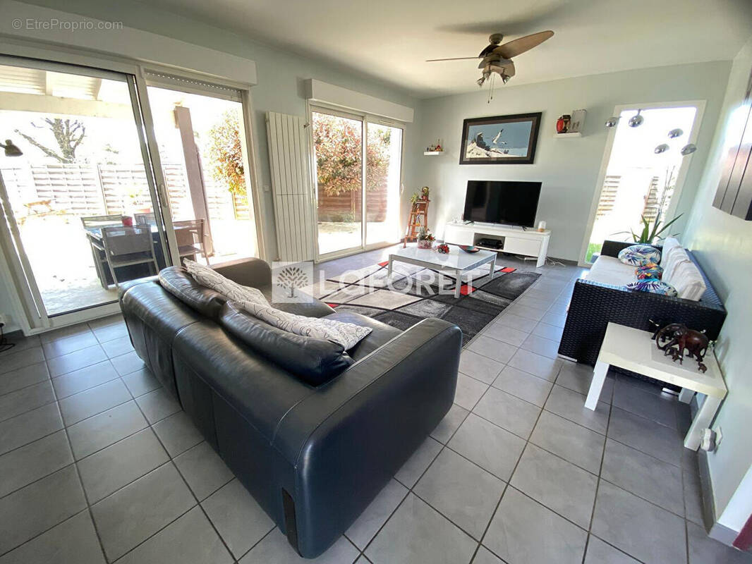 Maison à MARTIGNAS-SUR-JALLE