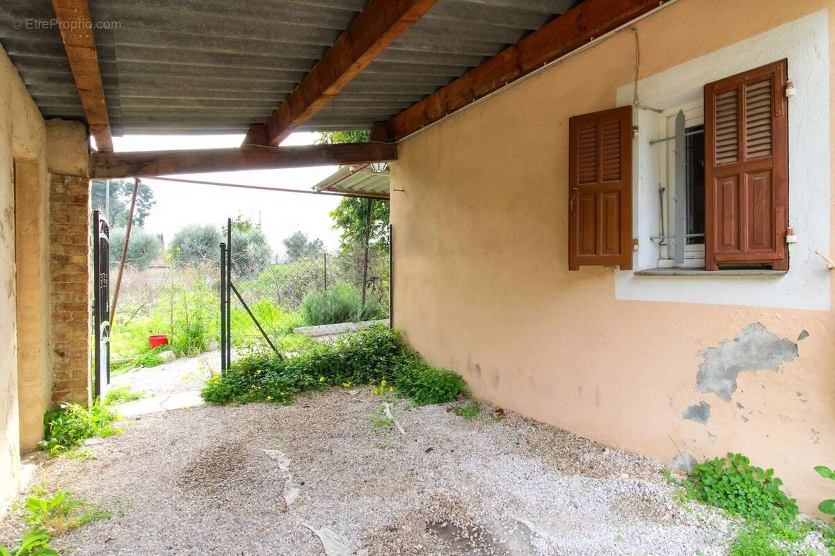 Maison à SAINT-MARTIN-DU-VAR