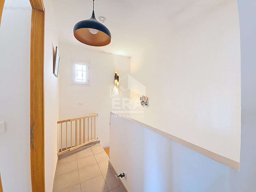 Maison à PIERREVERT